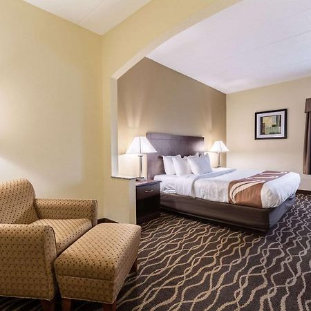 Quality Inn & Suites Southport Ινδιανάπολη Εξωτερικό φωτογραφία