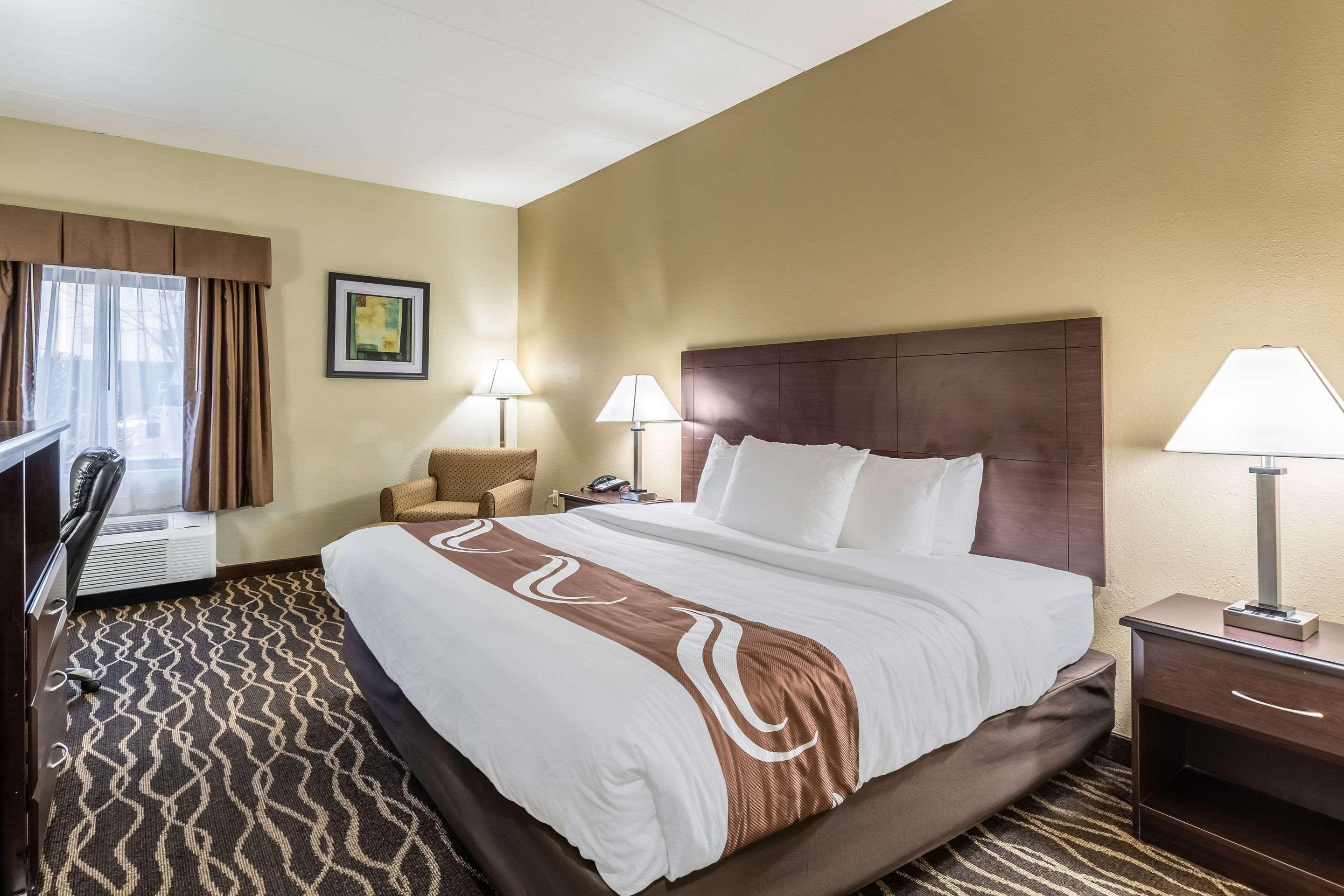 Quality Inn & Suites Southport Ινδιανάπολη Εξωτερικό φωτογραφία