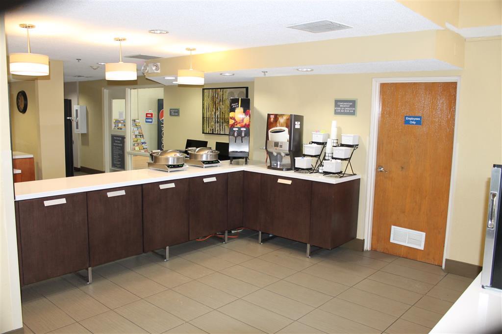 Quality Inn & Suites Southport Ινδιανάπολη Εξωτερικό φωτογραφία